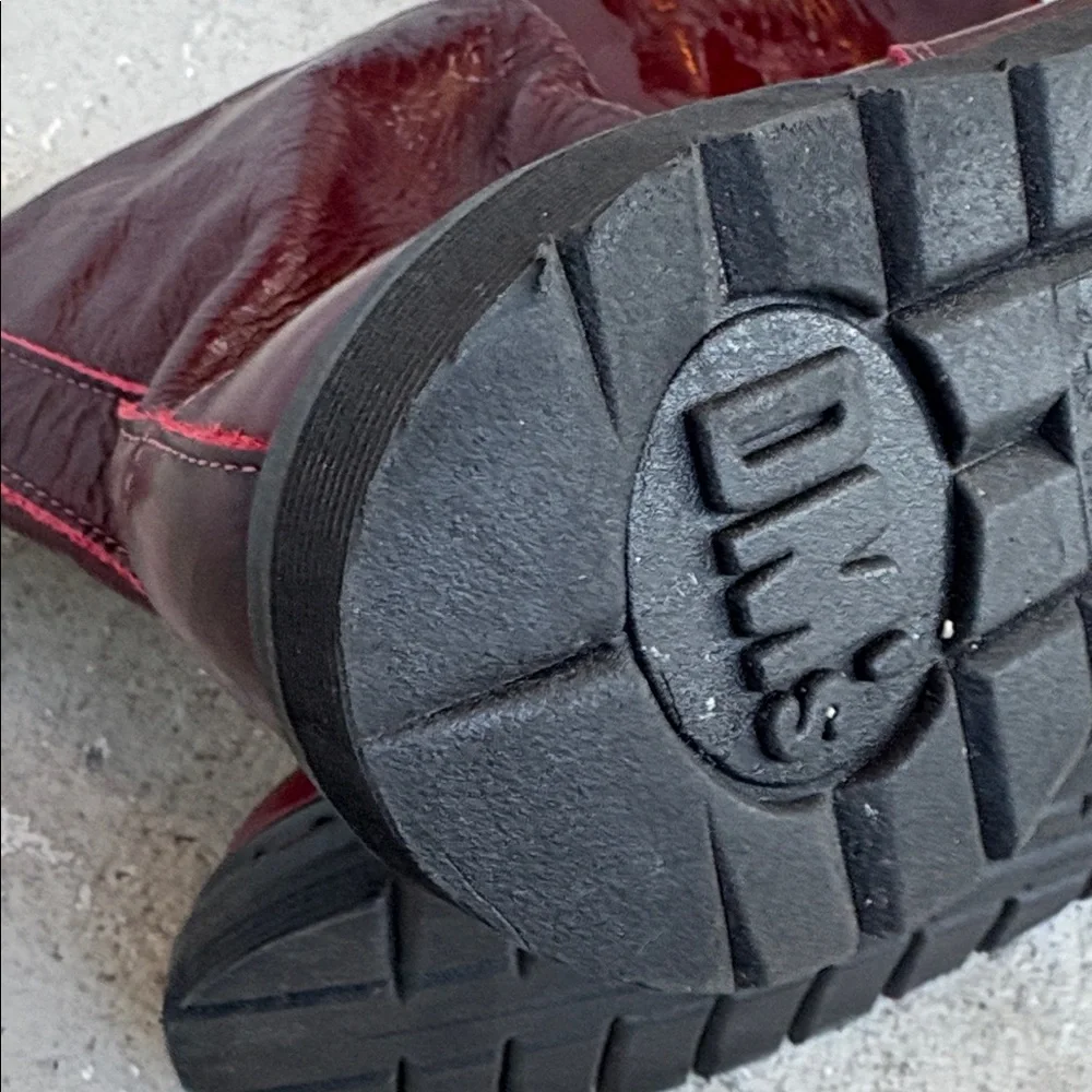 Vintage Doc Martin midcalf boots - Picture 8 of 11